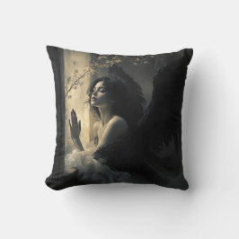 Almofada Twilight Prayer: O Anjo da Meia-Noite