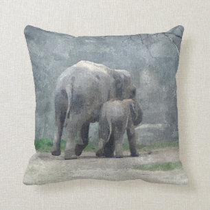 Almofada Um travesseiro do elefante do amor de mães