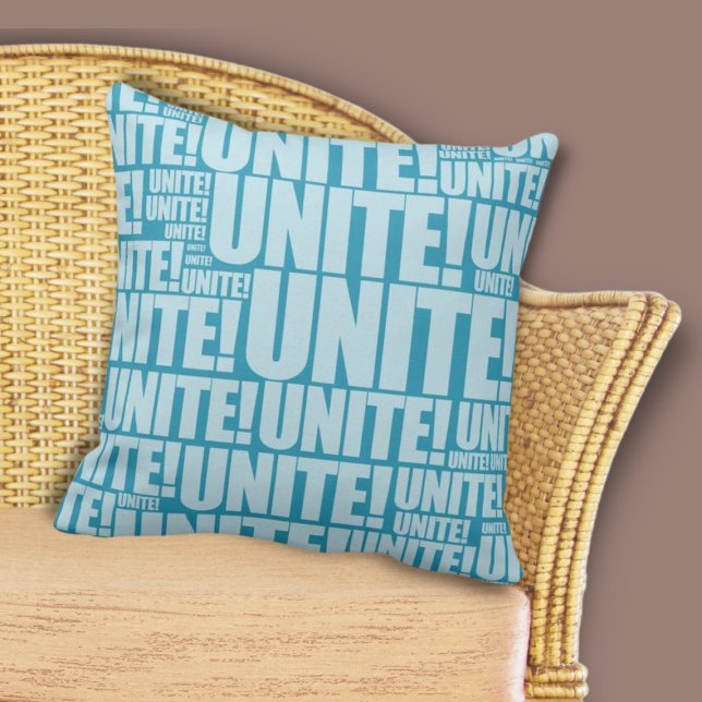 Almofada UNIDADE Azul! Padrão de repetição de tipografia (Blue UNITE! Typography Repeat Pattern Throw Pillow, Home & Living)