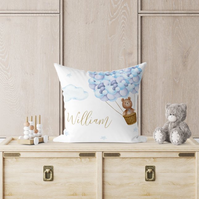 Almofada Ursinho Balões Azuis Berçário (Teddy Bear Blue Balloons Baby Nursery Throw Pillow)