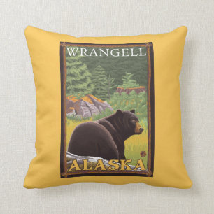 Almofada Urso preto na floresta - Wrangell, Alaska