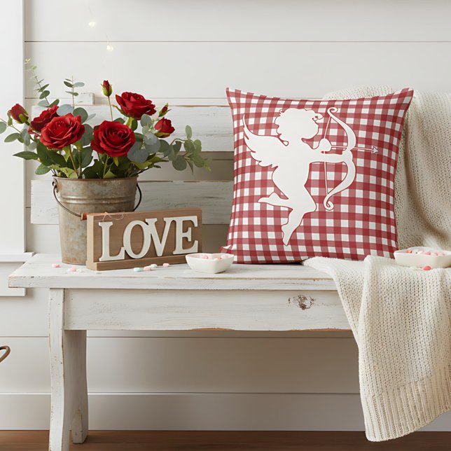 Almofada Valentine’s Day Cupid Red and White Plaid Gingham (Criador carregado)