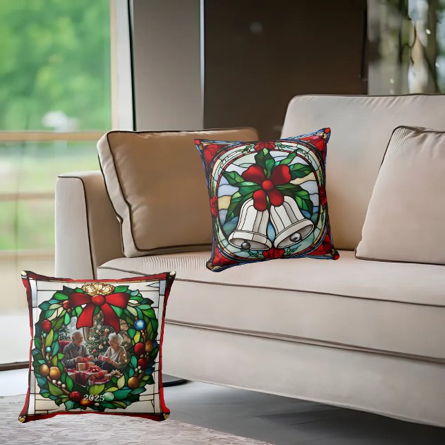 Almofada Vidro Espalhado De Fios De Fita Vermelha De Fita V (Criador carregado)