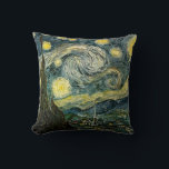 Almofada Vincent van Gogh's The Starry Night (1889)<br><div class="desc">Uma pintura pós-impressionista clássica de 1889, trabalho de arte que passou para o dominio público e faz maravilhosos presentes e outros produtos. Todas as obras de arte fina, arte venenosa, obras-primas clássicas e outras obras-primas antigas aqui na Galeria de Masterworks foram cuidadosamente editadas e colocadas em produtos para fornecer os...</div>