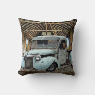 Almofada Vintage Blue Truck Barn Russo