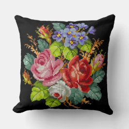 Almofada Vintage Rose and Voilet Floral Cross Stitch