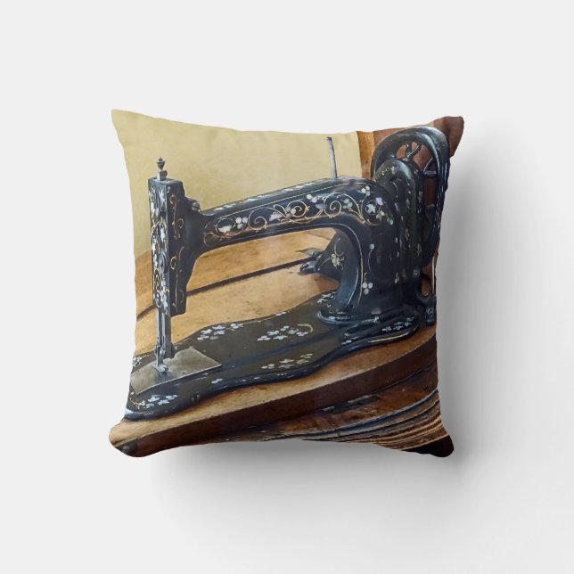 Almofada Vintage Sewing Machine Com Motif Floral (Frente)