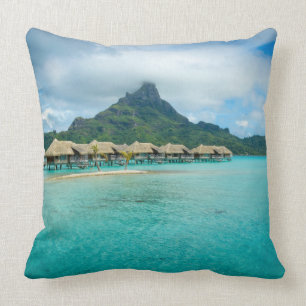 Almofada Vista no travesseiro decorativo da ilha de Bora