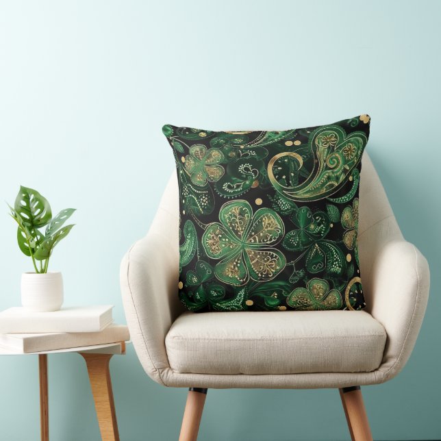 ALMOFADA VISUAL COM BRILHO TEMA IRLANDÊS VERDE ESCURO & DOU (Cadeira)