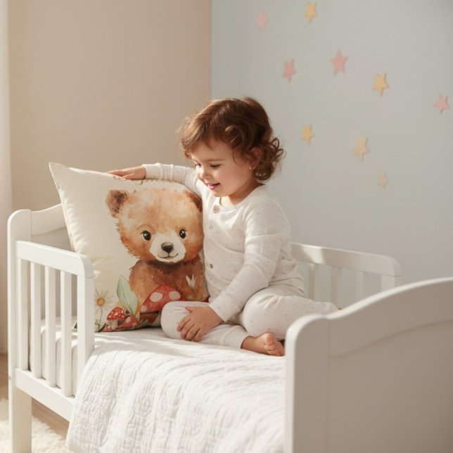 Almofada Whimsical Bear Mushroom Watercolor Childrens Room  (Criador carregado)