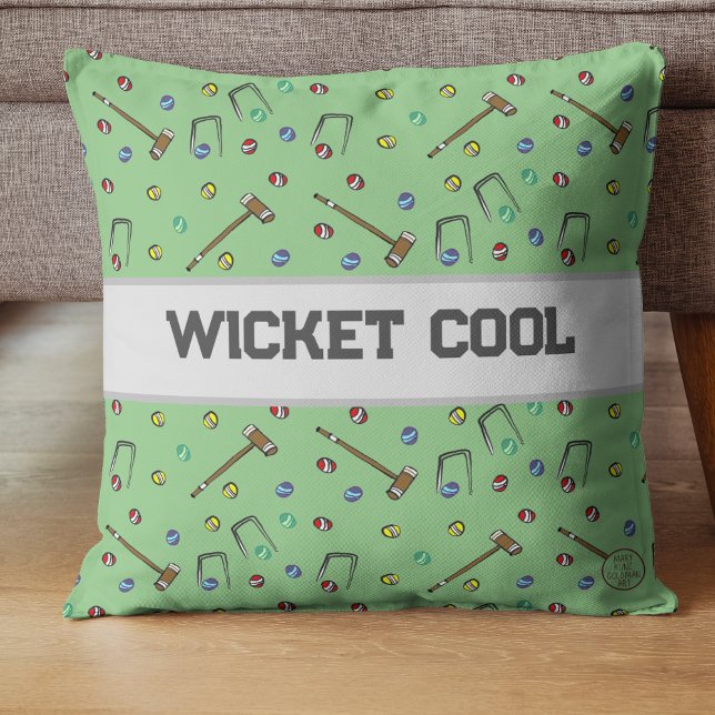 Almofada Whimsical Ilustrado À Mão Do Croquet Legal De Wick (Indulge in a blend of whimsy and sophistication as you relax in the company of 'Wicket Cool.')