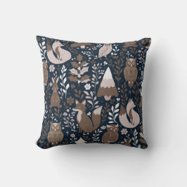 Almofada Whimsical Woodland Creatures Pattern