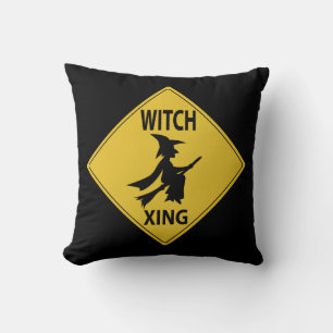 Almofada Witch Xing