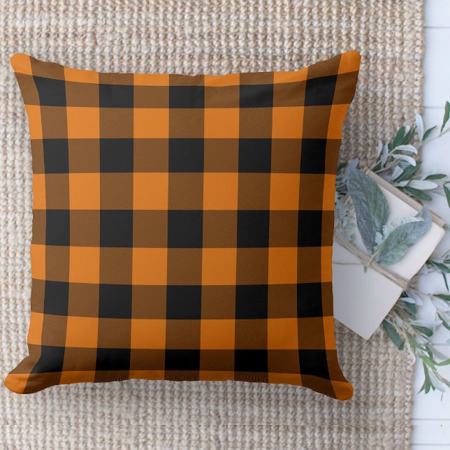 Almofada Xadrez Moderna Laranja e Búfalo Preto (Modern farmhouse throw pillow orange and black buffalo plaid couch pillow )