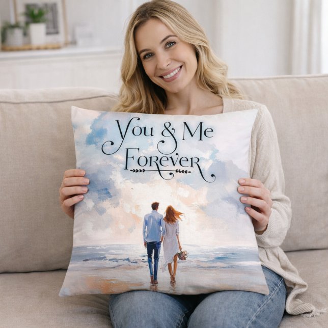 Almofada You & Me Forever Romantic Throw Pillow (Criador carregado)