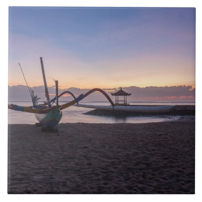 Alvorecer, Sanur, Bali, Indonésia (Frente)