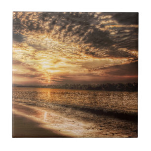 Amanhecer Deslumbrante na Praia