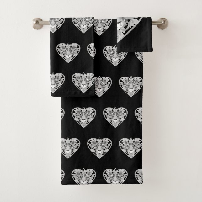 Ame Lioness Locket Toalha (Insitu)