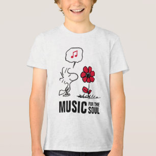 Amendoins   Woodstock Cheirando as flores