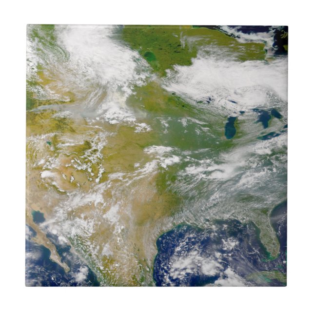 América Do Norte Com Fumaça Visível Em Locais. (Frente)