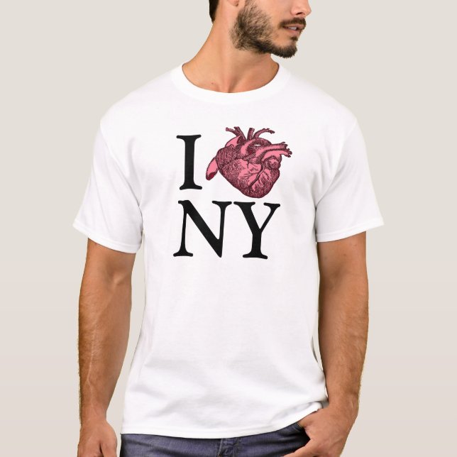 Amo NY com camiseta cardíaca anatomicamente corret (Frente)