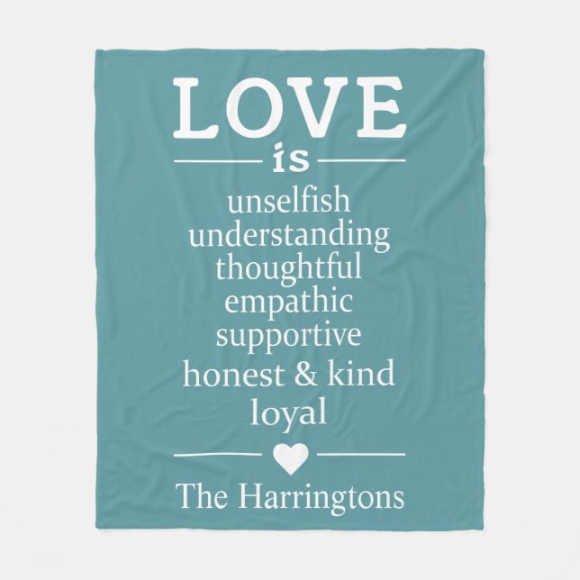 Amor é ... nome personalizado e cobertores de velh (Frente)