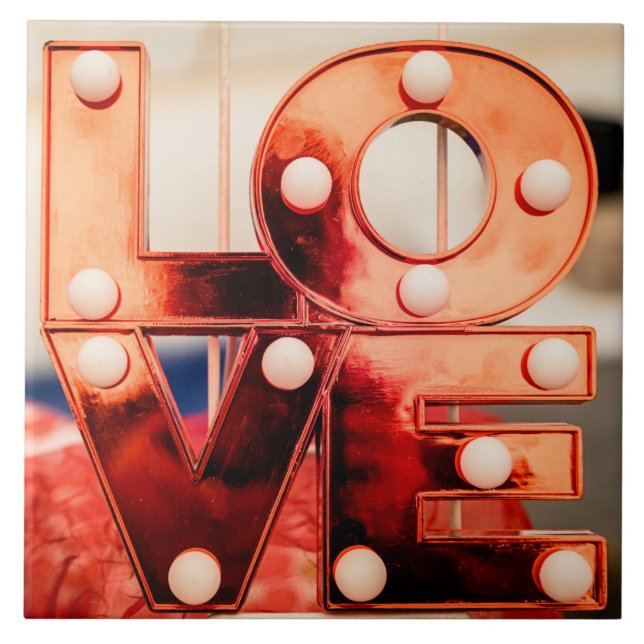 AMOR (Grande Letra Vermelha) (Frente)