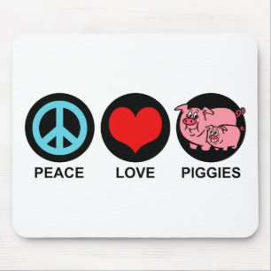 Amor Piggies Mousepad