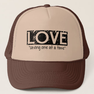 Amor "salvando um de cada vez" Boné (preto)
