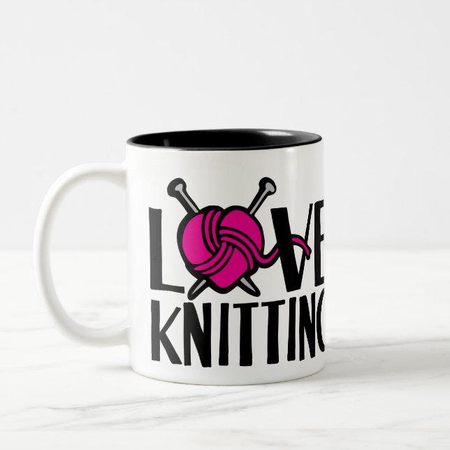 Amor tricotar uma caneca de lã rosa (Esquerda)