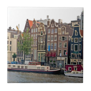 Amsterdão, casas no canal