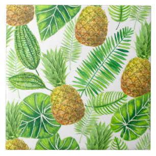 Ananás e folhas tropicais