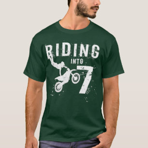 Andando Para A Camisa De Nascimento Do 7 De 7 Anos