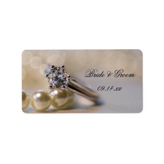Anel de diamante e pérolas que Wedding Tag do Etiqueta De Endereço