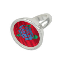Imagem de uma Rosa Azul em Fundo Vermelho