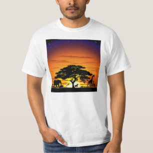Animais selvagens na camiseta sunset Savannah
