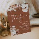 aniversário de 30 anos Convite Terracotta Boho Pam<br><div class="desc">Os convites de aniversário de Terracotta são a forma perfeita de anunciar o seu aniversário aos seus convidados. Cada convite de aniversário apresenta designs florais intrincados e uma bela tipografia em cores neutras, incluindo terracota, bege e tons de terra. Impresso em estoques de cartolina de alta qualidade, eles certamente impressionarão...</div>