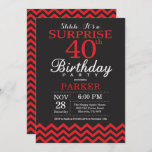 aniversário de 40 anos de Convite Surpresa Preto e<br><div class="desc">Convite para aniversário de 40 anos surpresa com Chevron Preto e Vermelho. Chalkboard. Aniversário Adulto. O Dia do Homem ou da Mulher Convidam.
Para mais personalização,  clique no botão "Personalizar" e use a ferramenta design para modificar este modelo.</div>