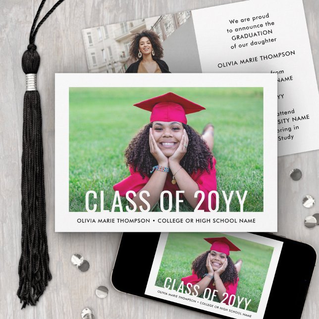 Anúncio 2 Photo Simple Modern Bold Class Year Graduation (Criador carregado)