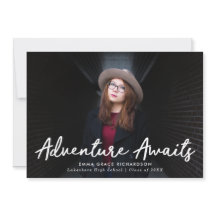 Adventure aguarda a graduação em fotos negras