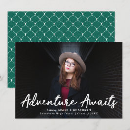 Anúncio Adventure Aguarda Graduação de Fotos Verde por Scr