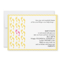 Anunciamento de Bebê sobre Pegadas Amarelas e Rosa