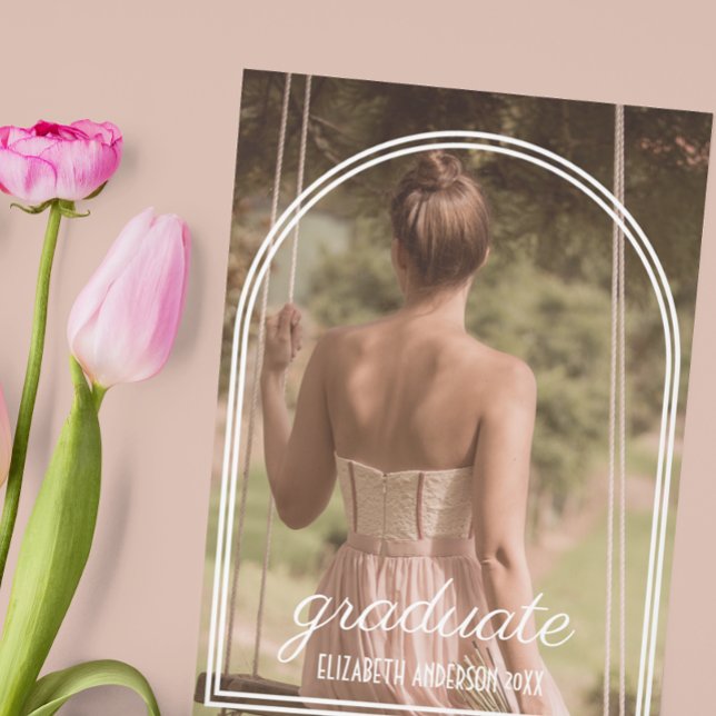 Anúncio Arch Frame Graduation Announcement (Criador carregado)