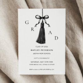 Anúncio Black Bow Modern Class of 2026 Graduation 