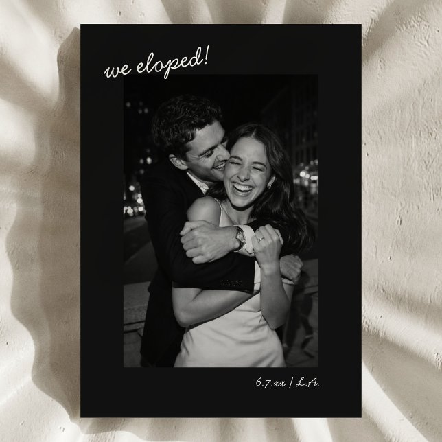 Anúncio Black Script Photo We Eloped Minimalist Modern (Criador carregado)