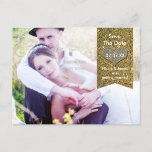 Anúncio Cartão postal de SAVE THE DATE com coração em GLIT