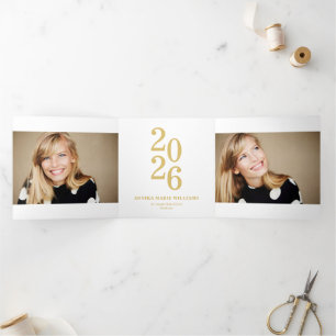 Anúncio Com Dobra Tripla Ano do Multi Foto de Graduado