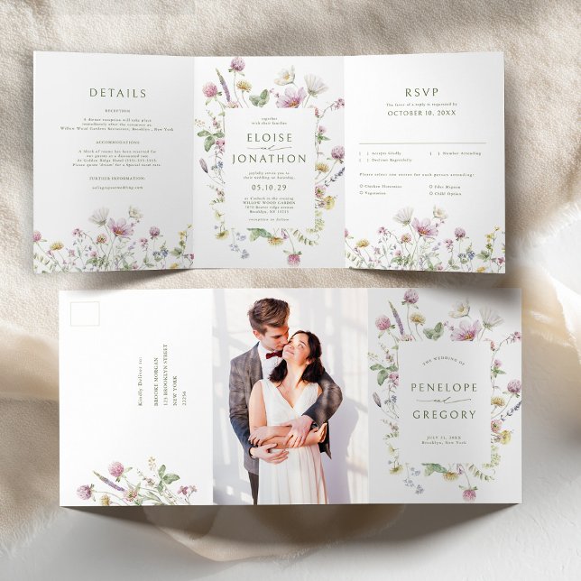 Anúncio Com Dobra Tripla Casamento Botânico Elegante de Pastel Molho Pastel (Elegant Soft Pastel Wildflower Botanical Wedding Tri-Fold Announcement)