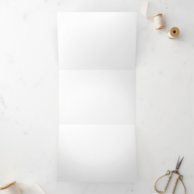 Anúncio Com Dobra Tripla Letra tripla com anúncio dobrado (Dentro)