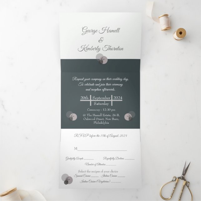 Anúncio Com Dobra Tripla Salvar a data (convite e placa RSVP/ 2 em 1) (Dentro)